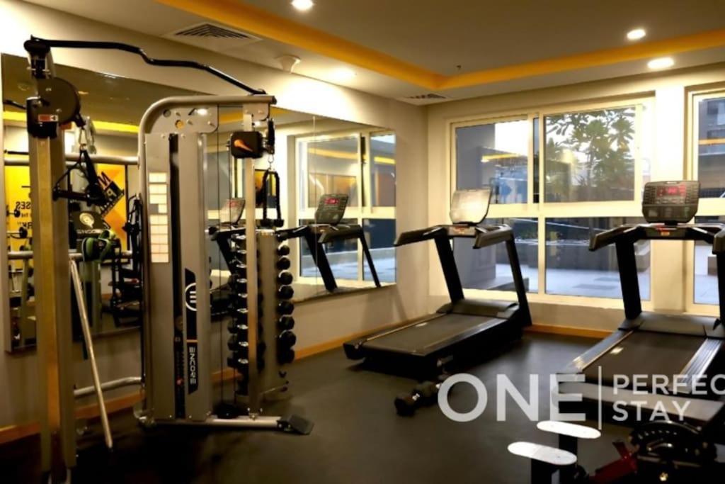 Comfy In Jvc With Pool & Gym Apartment *